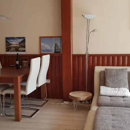 Tanicka - Chopok Juh, Tale Apartment Brezno